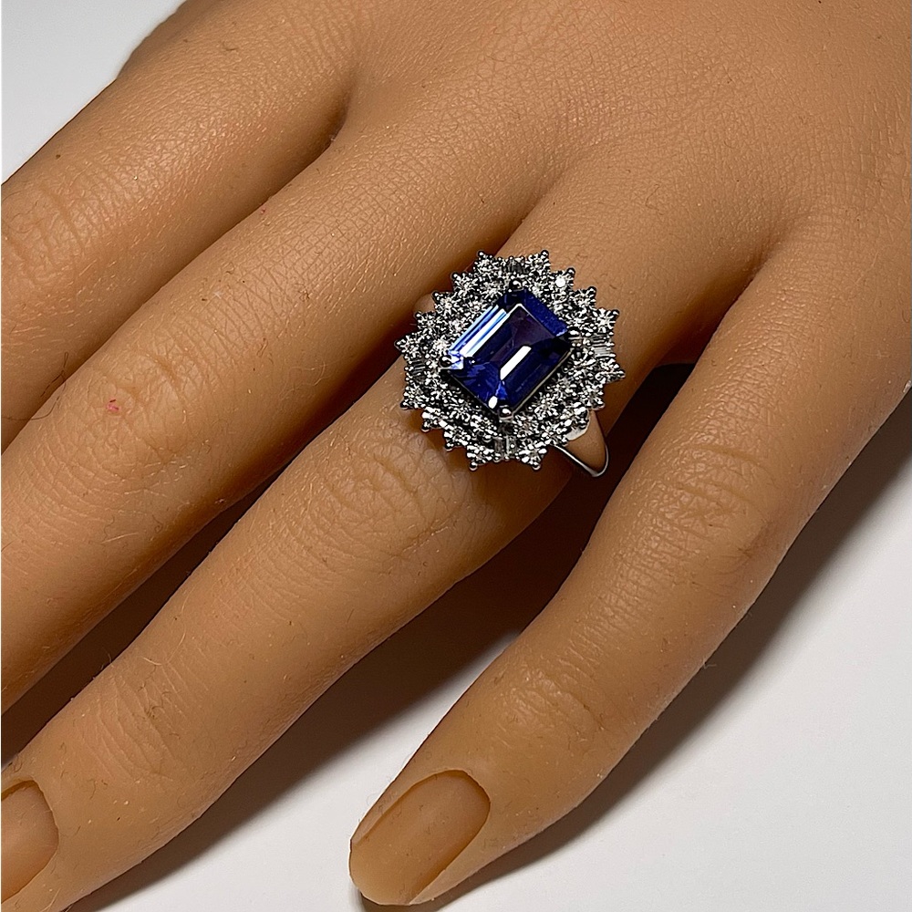 Diamond Tanzanite Ring